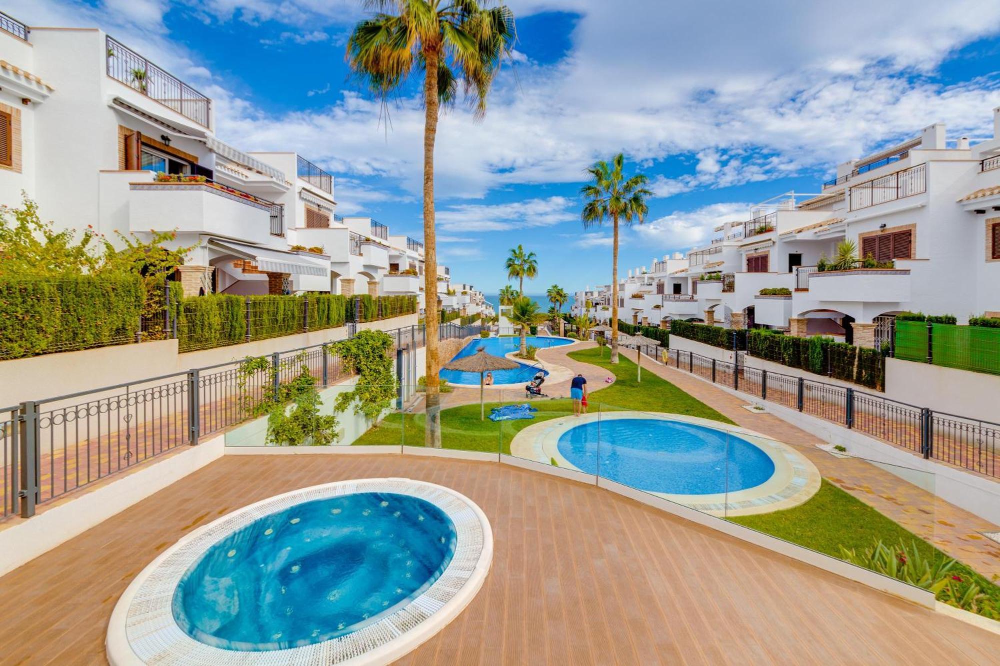 Azul Beach Torrevieja Bagian luar foto